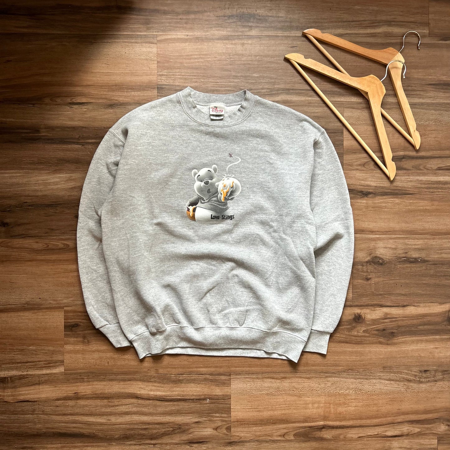 Made in USA Winnie the Pooh "Love Stings" Crewneck - L