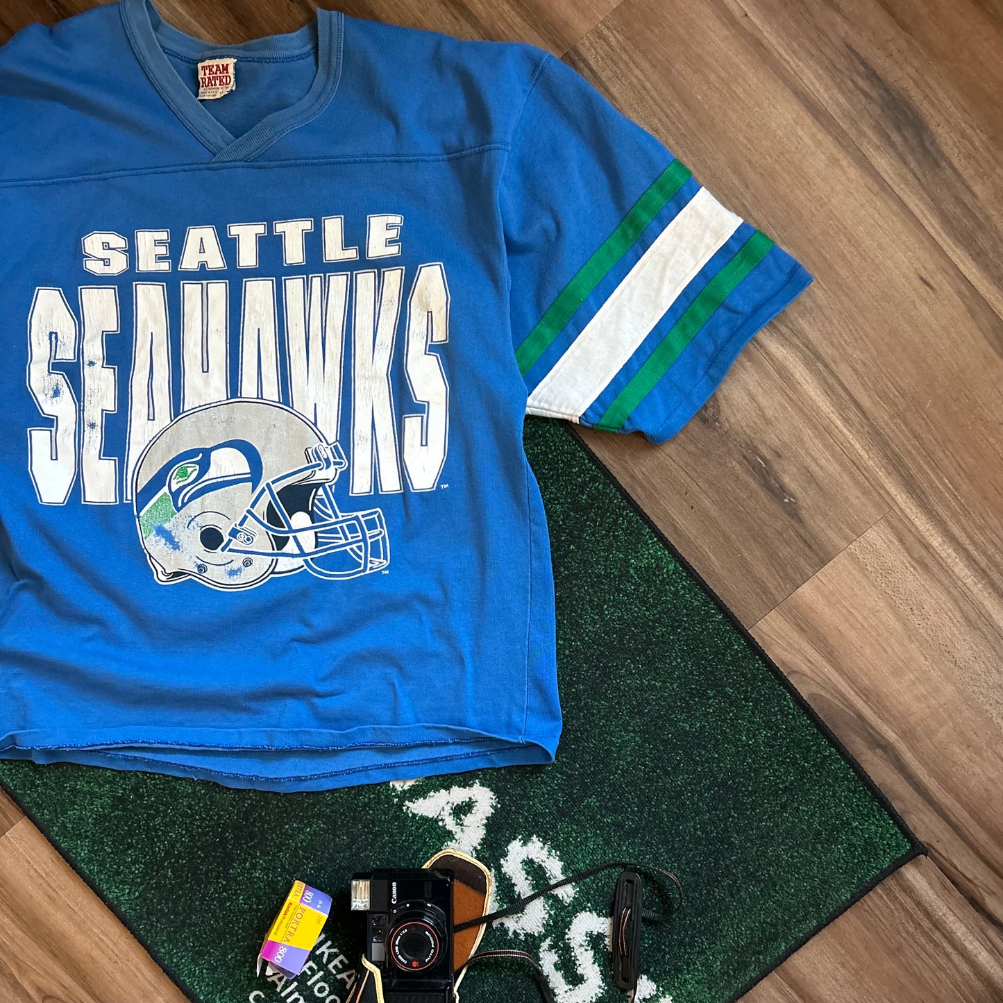 Seattle Seahawks Shirt - L