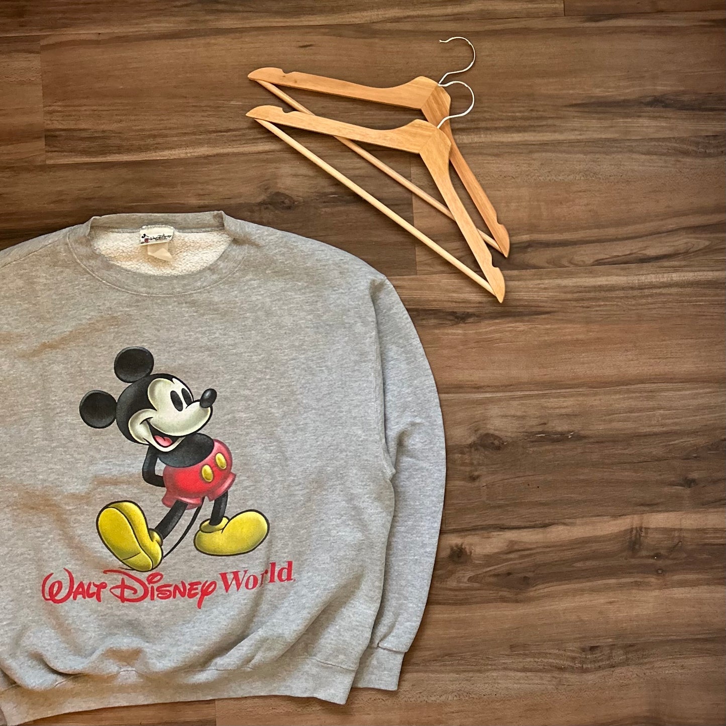 Walt Disney World Mickey Mouse Crewneck - L/XL