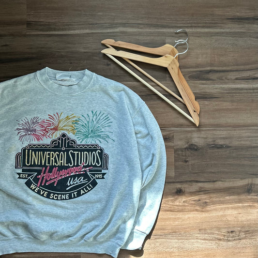 Universal Studios Crewneck - M