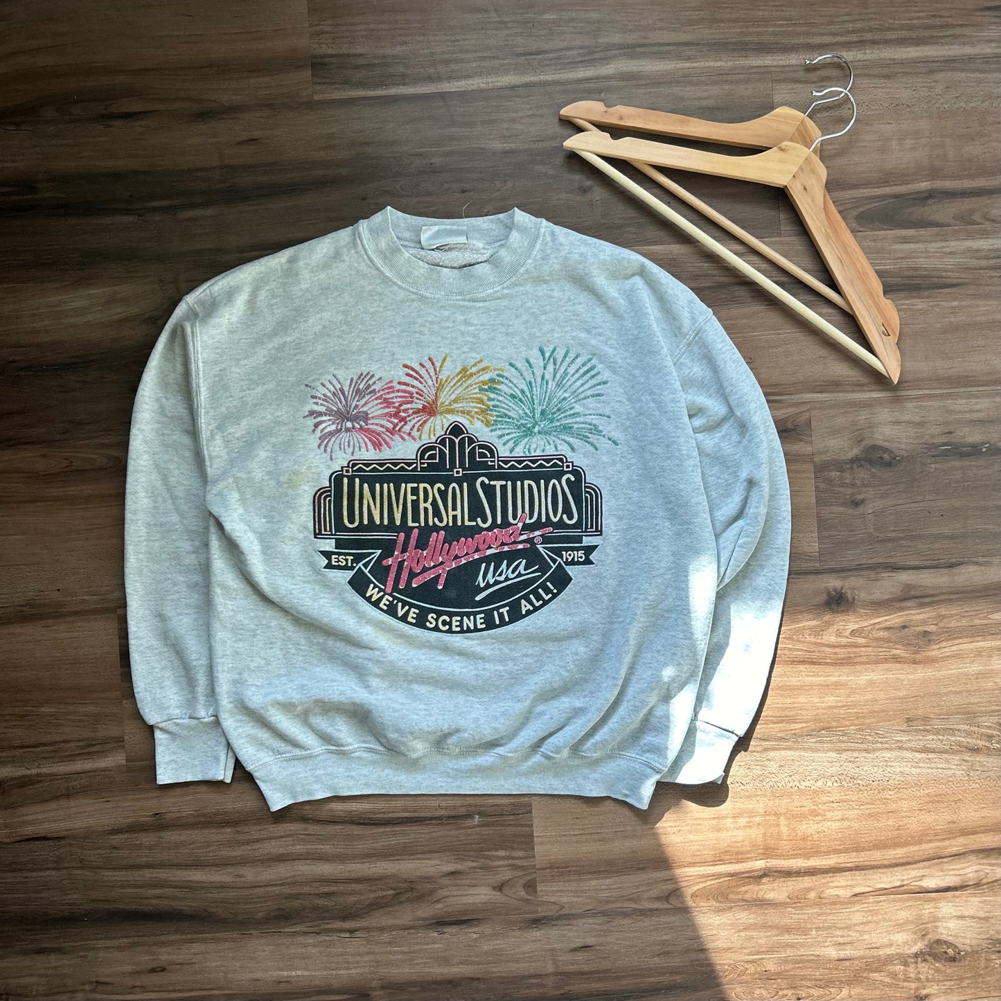 Universal Studios Crewneck - M