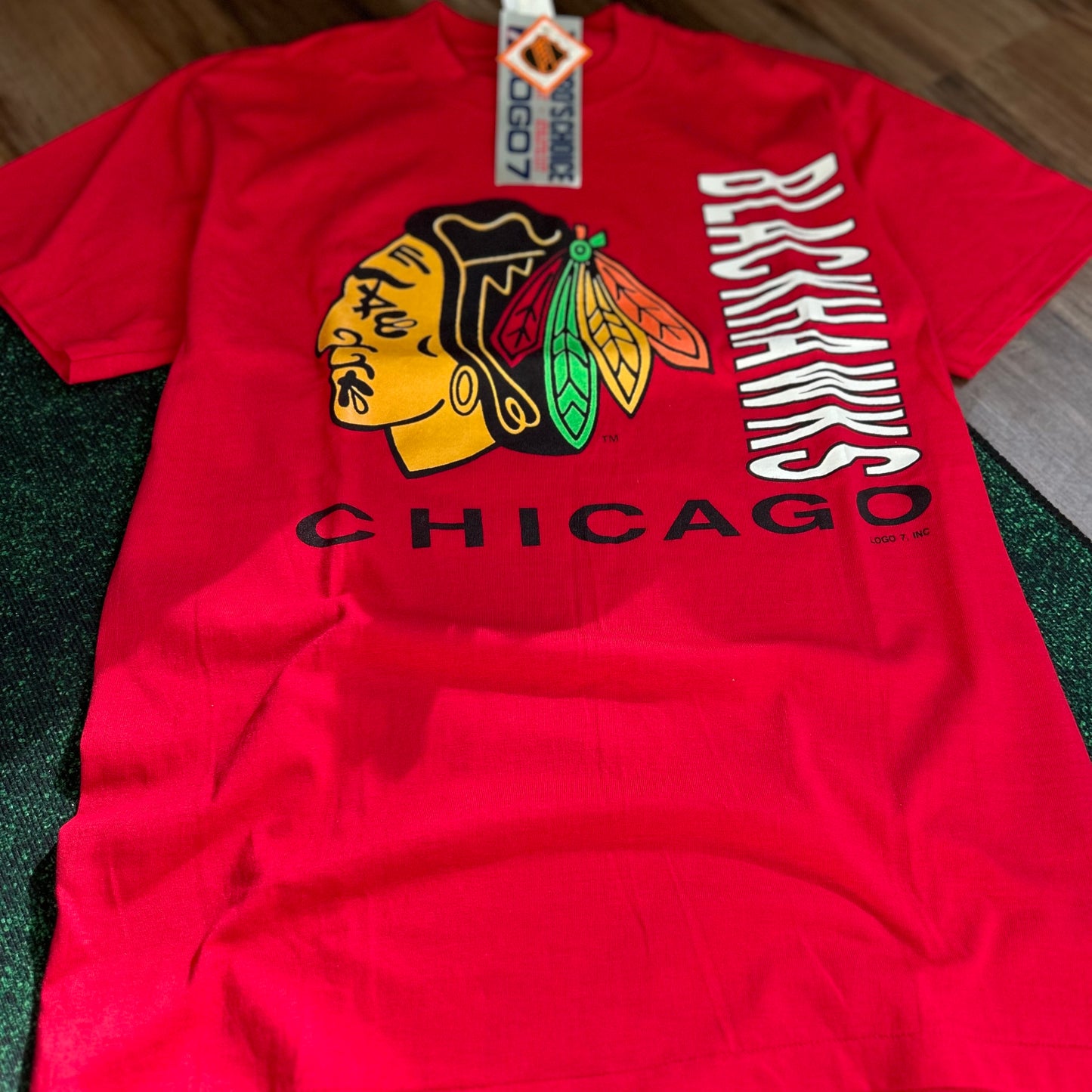 Made in USA Chicago Blackhawks Shirt - L